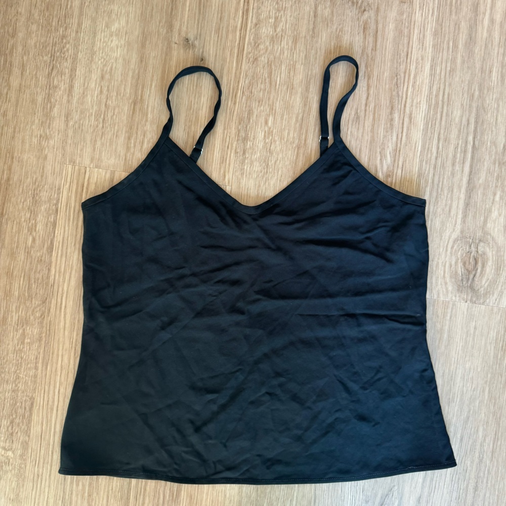 Everlane Japanese GoWeave V-Neck cami size 8 black